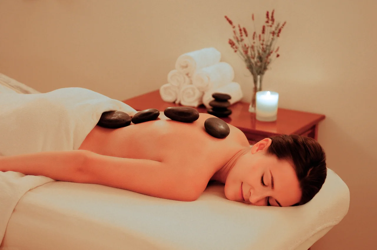Massanutten spa spa hot stone massage treatment 12