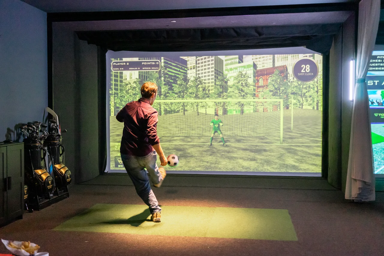 Massanutten topgolf swing suite golf swing simulator 02