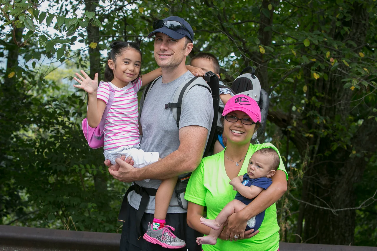 Massanutten hiking family with children